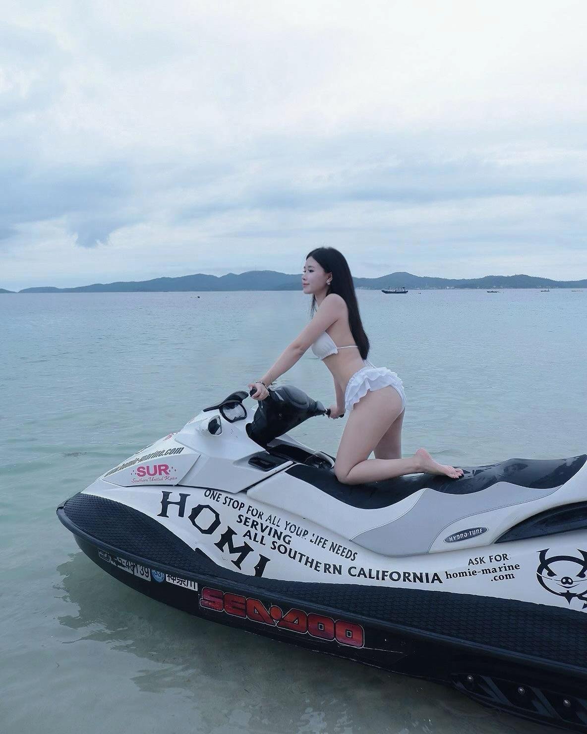 v66kTddbhJNM7's profile picture. 東京のセクシー日本人女性、魅力的でデート一触即発。ロールプレイング好き、淫語連発、デート一晩で一生忘れられない。友達追加して話そう、デート今すぐ、妖艶一夜。