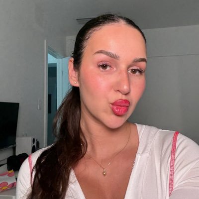 Ninoangel01's profile picture. Live,Laugh,Love