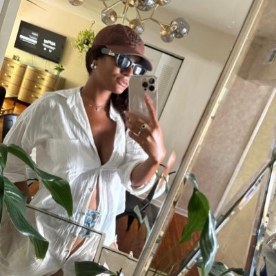 anamanuelab's profile picture. Since 1997