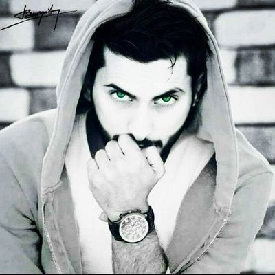 Mazeedgul's profile picture. زما په درد ما سره سمه ژاړي
دا یو عادت زما د مور ښه ندي