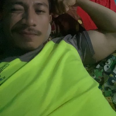 ambonalwys's profile picture. 