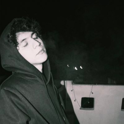 Juanish22's profile picture. duyudinkabautmi?