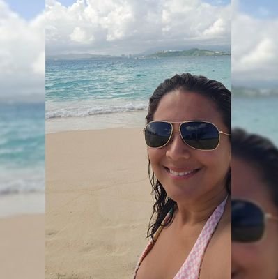 michq07's profile picture. Ecuatoriana 💛💙❤ /  Ing. Politécnica 🐢/ Amante del Mar, Buceo y los Perros 🌊 🐶 / Carpe diem 💫 / Español ~English ~ Français