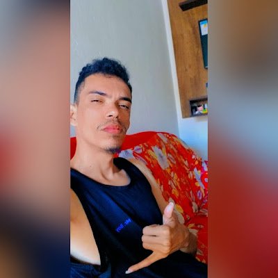 Andreluiza81864's profile picture. 