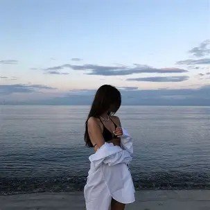 Chloe95123's profile picture. Live freely, love interestingly, laugh sincerely.