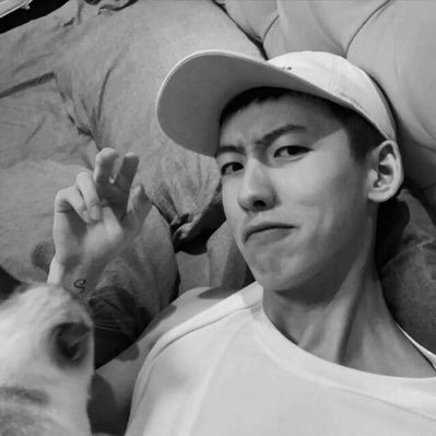 dddwwkq's profile picture. 