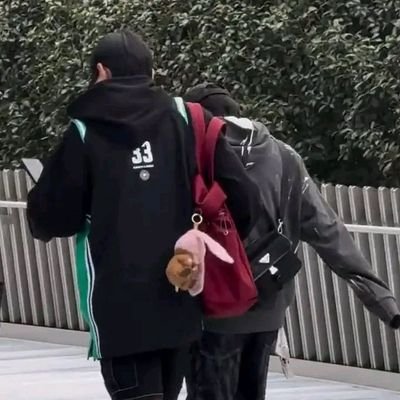 nurul_nyan06's profile picture. random hooman who loved sweets cat crafting and cosplay | interest with stageplay and seiyuu |🦖🚗☀️🌻