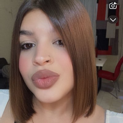 nagelyzzz19's profile picture. 