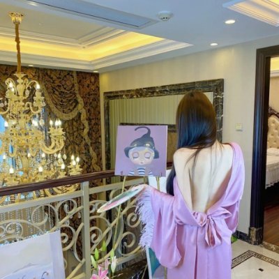 ninnypooh12's profile picture. 👜 Fashion Designer Celebrating individuality through design | Innovating with a sustainable heart ❤️ Join me on the journey of style. ✨