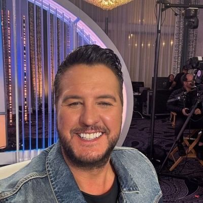 luke_bryan4383's profile picture. 