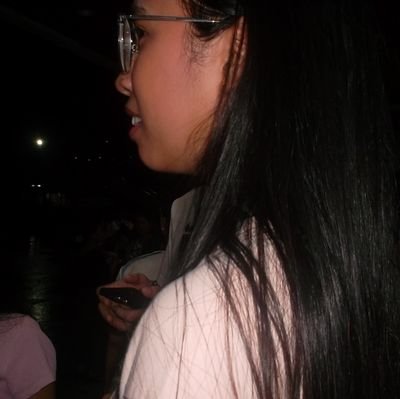 klqriz's profile picture. 