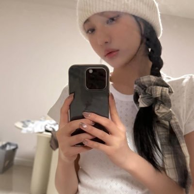 s_numpan's profile picture. 