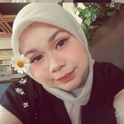 Perksofcandyy's profile picture. Allah's