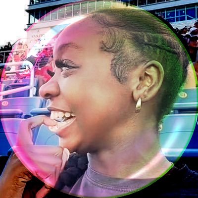 bombshellbunz's profile picture. 