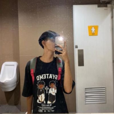 whoskentoy's profile picture. yoee '03