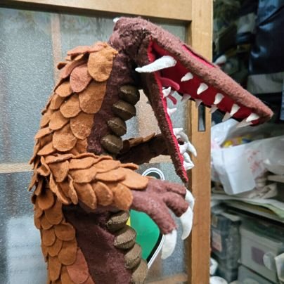 sanzhongkuh's profile picture. 機種変更なんてしなきゃあ良かった。

自主怪獣制作者   特撮老害 (懐古主義)。
日本特撮技術を停滞させる組織イエスタデイ・ワンスモアのケン。
最近で言う愛染 誠。
上げ馬神事 反対派の三重県民。
#裁縫怪獣  #バロザ改良計画 で自主制作写真を提出いたします。
