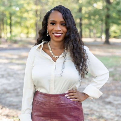 PolicyandPumps's profile picture. Fighter -Protector of Voting Rights, & Criminal Justice Reform. #JusticeImpacted Founder/ED @WeMustVote1 “Our only hope is to control the Vote-Medgar Evers