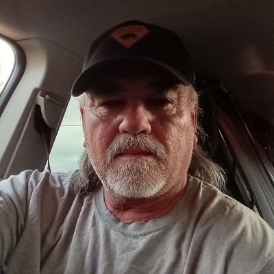 OizumiSteve's profile picture. Oyuhkpe Oglala Lakota, American Federal Dreaty Indian, seeks Crypto wife, have preferences ☕.