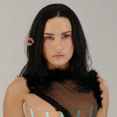 ddlovatofanro's profile picture. STAN account for the amazing singer, actress and 2x Grammy-nominated artist Demi Lovato. Lovatic since 2008.
NOT affiliated with Demi!