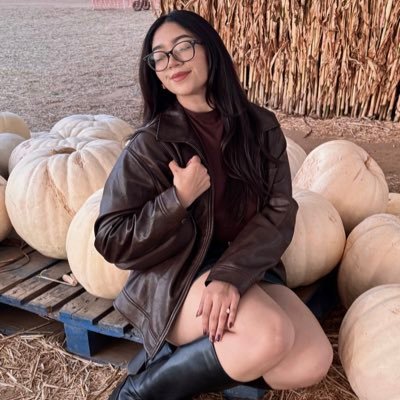 bangtanluvplace's profile picture. she/her