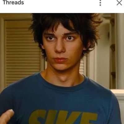your_fav_kitty's profile picture. 