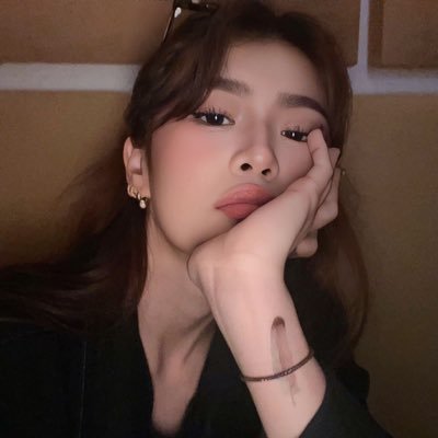 ObjxnablyRight's profile picture. Full Time PolSci & IR student 🎓 | Part Time Bloom 🌸