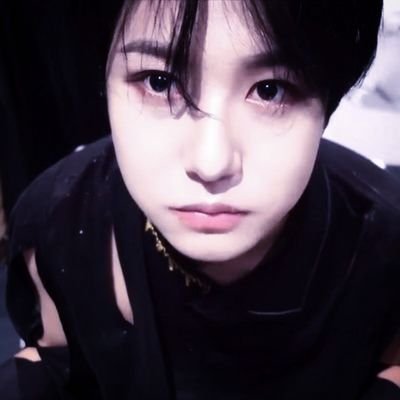 cute70re's profile picture. 
