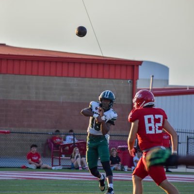 thius_LJ2's profile picture. Muskogee ok | QB | 165 | multi spot athlete | height/ 6,1 | co/2028| childofgod | Email-Lathiusjones0912@icloud.com| 918-351-8350 OC/QB @masonfine09