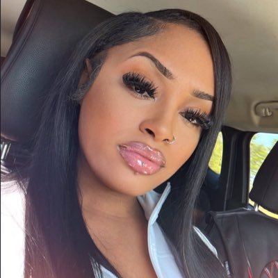 Yasmin_Abreu7's profile picture. Always do the best you can. Whatever you plant now, you will harvest it fl 🪙💵🏦☮️