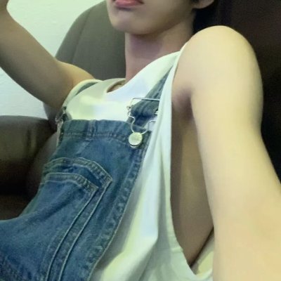 goods66777's profile picture. 