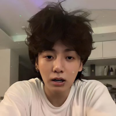 jungkookyt1's profile picture. eh …..surviving