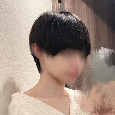 pyonchan_er's profile picture. 裏アカ　凹