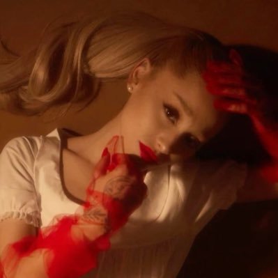 eeverytime's profile picture. "never hate on someone's idol, it could be the only reason they're alive" - Ariana Grande