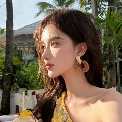 llunamaris's profile picture. #𝐈𝐋𝐋𝐔𝐒𝐎𝐑𝐘 🔞 ; Pay no heed to the idle prattle of others.