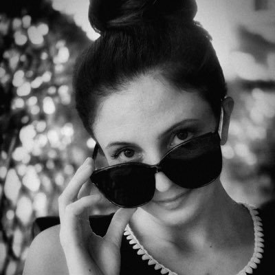 lyssfiorellino's profile picture. io amo @whysoducky and virtual photography @VPHiddenGems