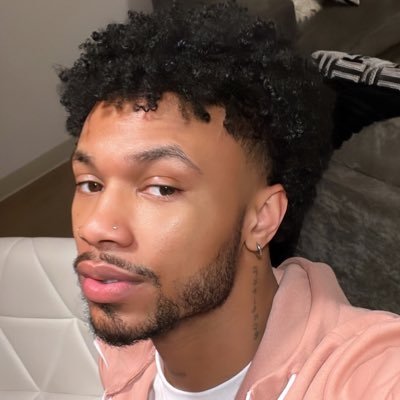 presidentward's profile picture. Stream my newest single Butch Queen out now