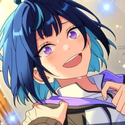 chaeniwoool's profile picture. 