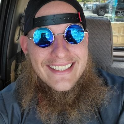 Irishfuck91's profile picture. Just going with the flow enjoying life as much as possible 😁
