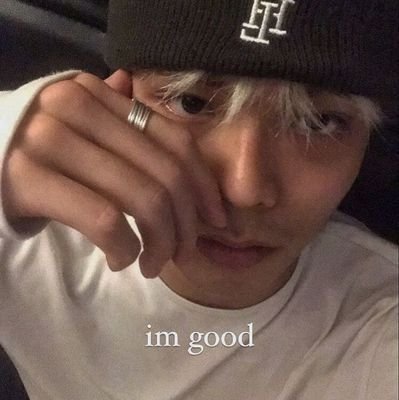 DudeDamn80454's profile picture. 