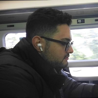 ramiartpop's profile picture. my opinions on music, films and tv shows🎧💿✦✮⋆˙