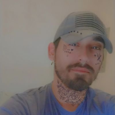 DanielC08165108's profile picture. I'm a streamer up incoming please show some love & support ❤️ 🙏
https://t.co/G5IK76Vo1N