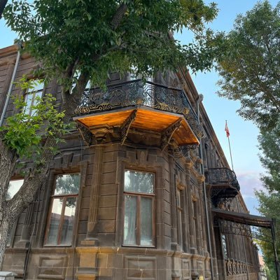 amanbosverya_'s profile picture. Kaçtığım her şey kafamın içinde