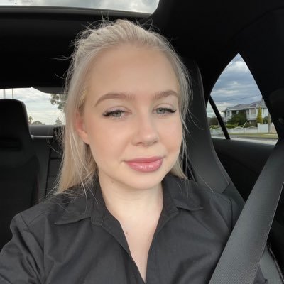 Sandramorgan234's profile picture. Naughty chats only Single and available 😜