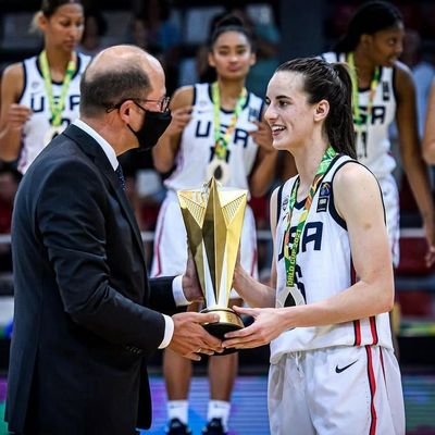 Caitlin00122's profile picture. 