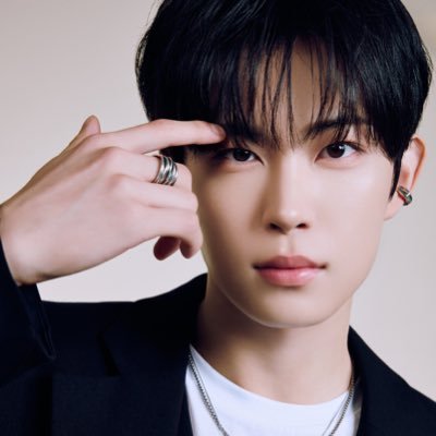 นั่งทั้งคาบ ไม่ทราบอะไรเลยさんのプロフィール画像