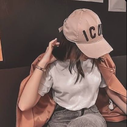 Komal1826143's profile picture. simple girl
