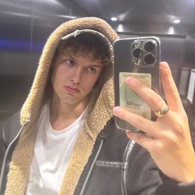 dearmegalicexo's profile picture. probably crashing out over someone with a mullet || 'i feel like i am in my slut milf era' ~ ArthurTV || dearALICE ~james+olly bias ||priv: @megsmonologuexo