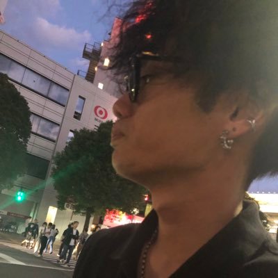 ra_02_03_'s profile picture. 
