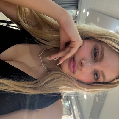 s1lakimkizaten's profile picture. @fatihterim İnsanları ayırt etmeyin, hepsinden nefret edin. REKLAM VE İŞ BİRLİĞİ İÇİN DM