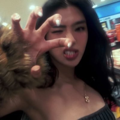 ysa_katseye's profile picture. ✿. 𝖸𝗈𝗎'𝗋𝖾 𝗃𝗎𝗌𝗍 𝖺 𝗀𝖺𝗆𝖾ㅤ──ㅤ𝖻𝗈𝗒 ༊࿐ ⠀ ׅ⠀